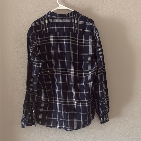 Saks Fifth Avenue Blue and White Plaid Casual Shirt 💯 linen - Picture 5 of 7